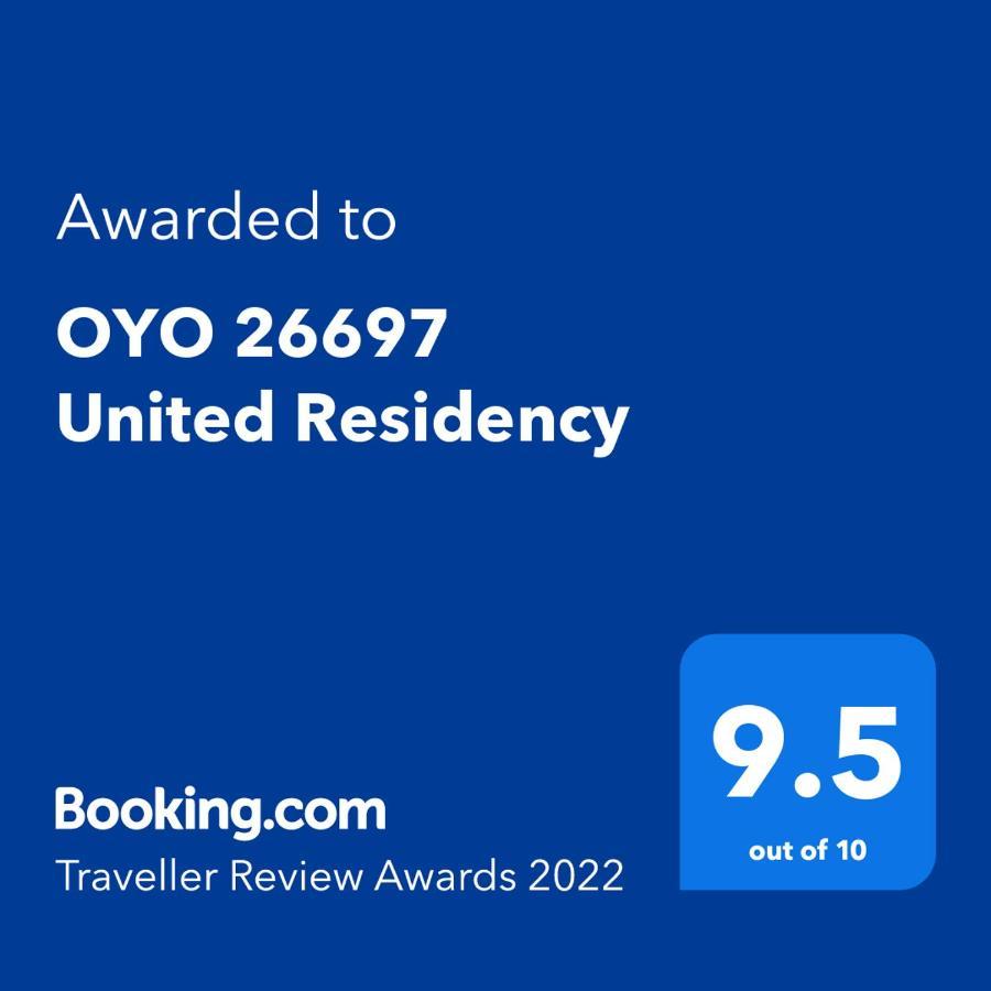 Oyo26697联合公寓 Kazhakuttam 外观 照片